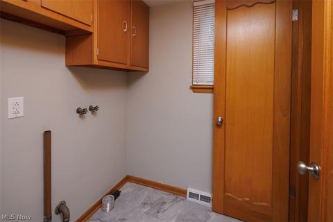 2315 Crosshaven Rd NW, Canton, OH 44708 photo 11