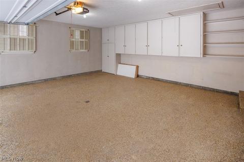 2315 Crosshaven Rd NW, Canton, OH 44708 photo 24