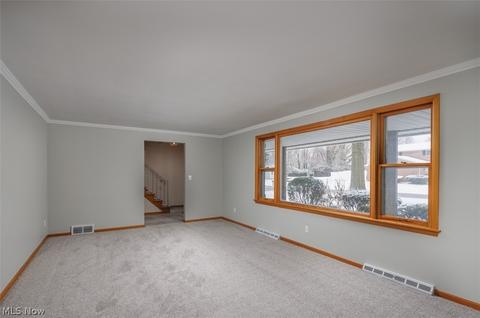 2315 Crosshaven Rd NW, Canton, OH 44708 photo 3