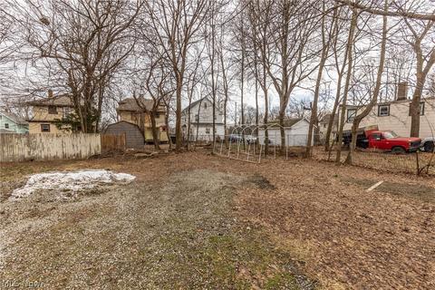855 Avon St, Akron, OH 44310 photo 26