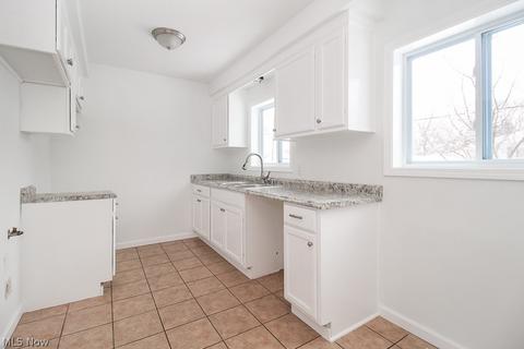 4825 Wake Robin Rd, Mentor, OH 44060 photo 14