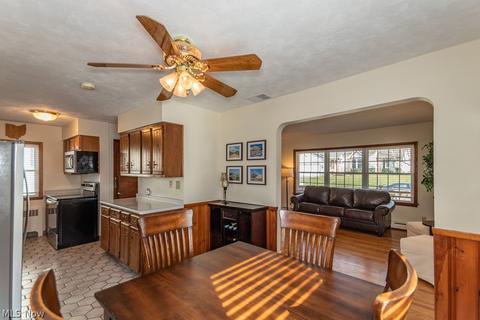 4294 Murray Ave, Willoughby, OH 44094 photo 5