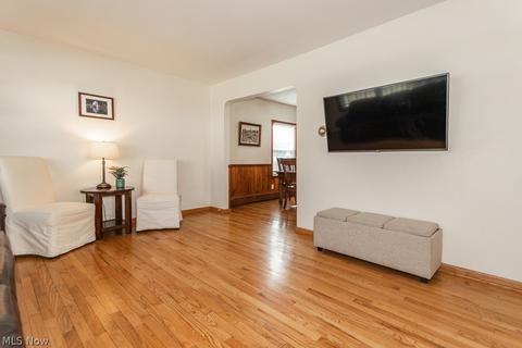 4294 Murray Ave, Willoughby, OH 44094 photo 4
