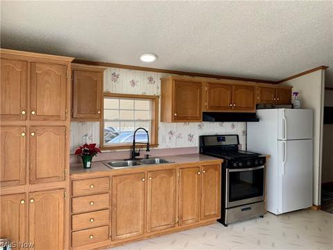6201 E State Rd, Newcomerstown, OH 43832 photo 10