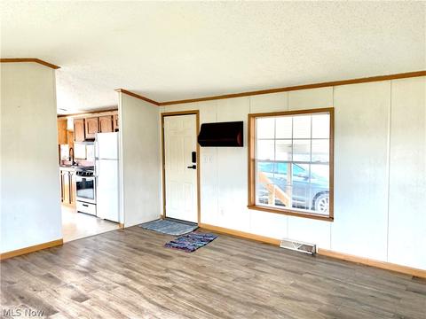 6201 E State Rd, Newcomerstown, OH 43832 photo 7