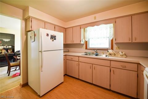 4918 Will Dr, New Franklin, OH 44319 photo 11