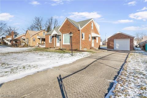 2911 15th St NW, Canton, OH 44708 photo 3