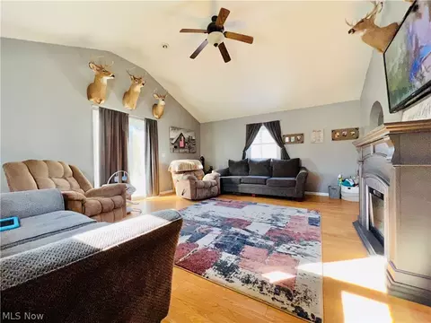 5194 Rolling Ave, Lorain, OH 44055 photo 10