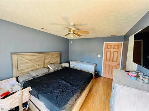 5194 Rolling Ave, Lorain, OH 44055 photo 13