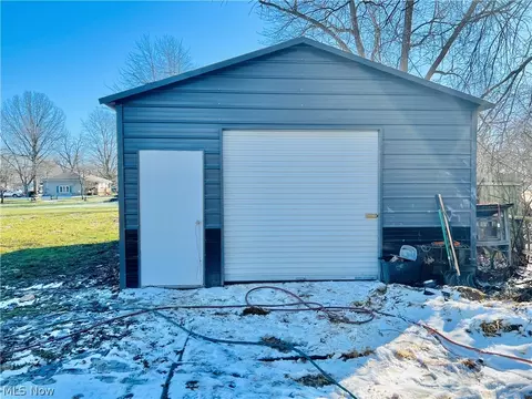 5194 Rolling Ave, Lorain, OH 44055 photo 25