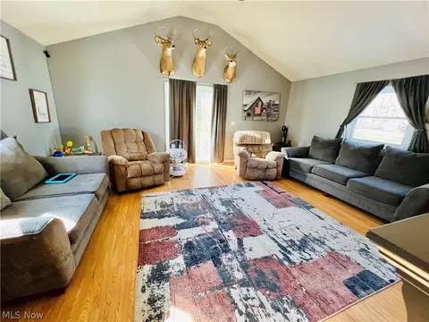 5194 Rolling Ave, Lorain, OH 44055 photo 9