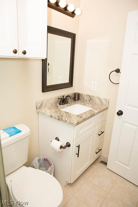 5343 Oak Point Rd, Lorain, OH 44053 photo 17