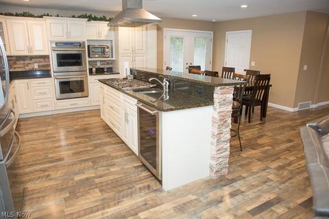 5343 Oak Point Rd, Lorain, OH 44053 photo 15