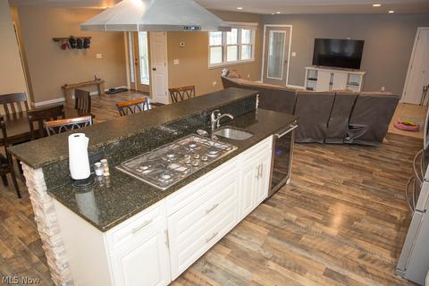 5343 Oak Point Rd, Lorain, OH 44053 photo 14