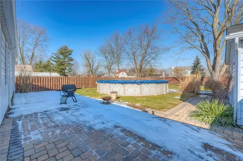 229 Forest St, Lagrange, OH 44050 photo 7