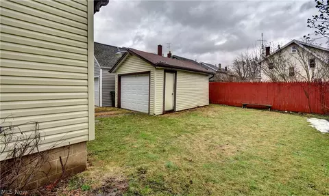 618 Columbus Ave NW, Canton, OH 44708 photo 8