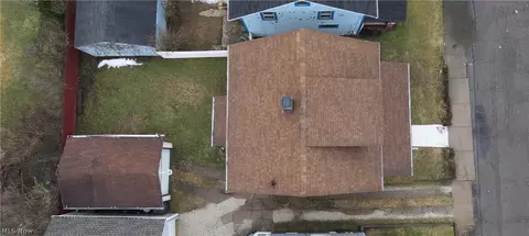 618 Columbus Ave NW, Canton, OH 44708 photo 3