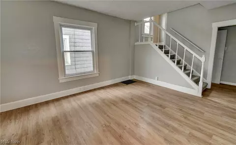 618 Columbus Ave NW, Canton, OH 44708 photo 10