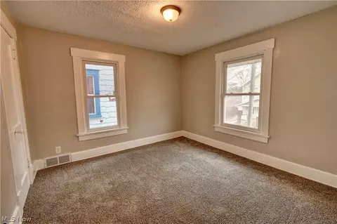 618 Columbus Ave NW, Canton, OH 44708 photo 16