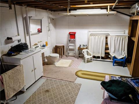 349 Wayne Ave, Akron, OH 44301 photo 26