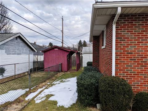 349 Wayne Ave, Akron, OH 44301 photo 35