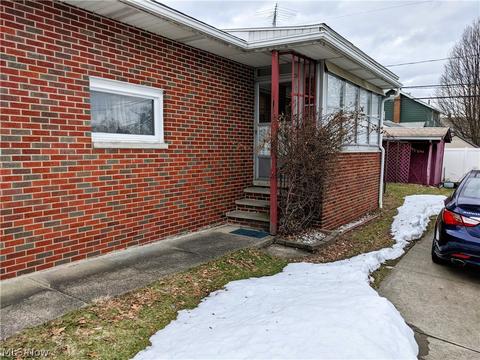 349 Wayne Ave, Akron, OH 44301 photo 29