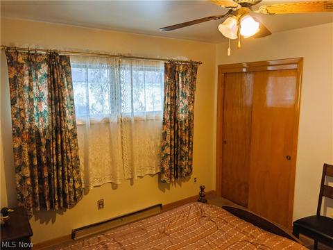 349 Wayne Ave, Akron, OH 44301 photo 15