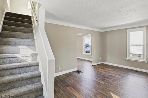 37849 3rd St, Willoughby, OH 44094 photo 13