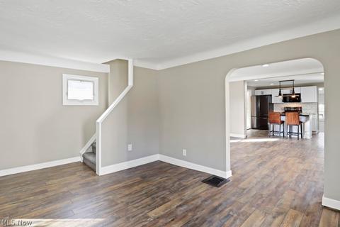 37849 3rd St, Willoughby, OH 44094 photo 12