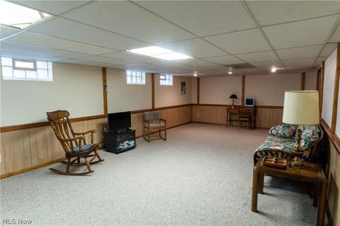 7277 Barton Cir, Parma, OH 44129 photo 18