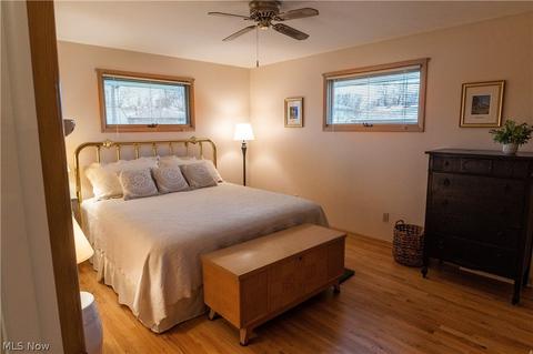 7277 Barton Cir, Parma, OH 44129 photo 13