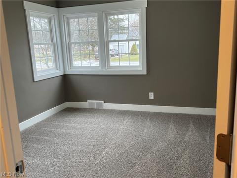440 Randall Rd, Elyria, OH 44035 photo 12
