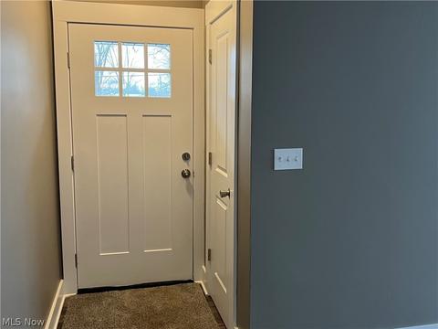 440 Randall Rd, Elyria, OH 44035 photo 2