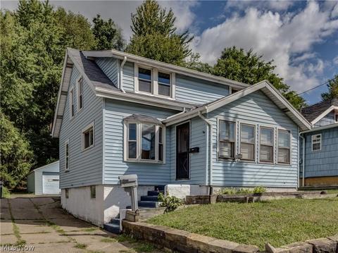 1577 Bauer Blvd, Akron, OH 44305 photo 1