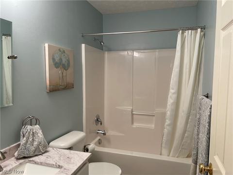 127 Ashfield Ct, Elyria, OH 44035 photo 12