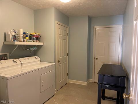 127 Ashfield Ct, Elyria, OH 44035 photo 10
