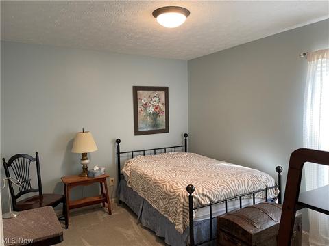 127 Ashfield Ct, Elyria, OH 44035 photo 11