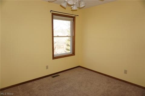 8205 Garnet Ave NE, Canton, OH 44721 photo 13