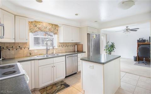 4331 Timberbrook Dr, Canfield, OH 44406 photo 10
