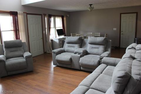 398 Warren Chapel Rd, Fleming, OH 45729 photo 3