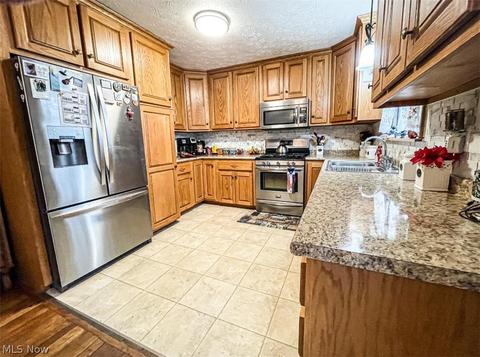 5127 Burlawn St NW, Canton, OH 44708 photo 4