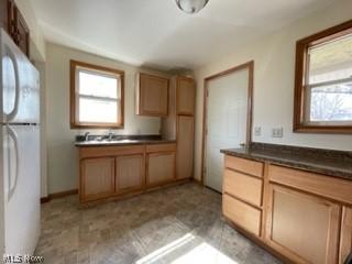 807 Arlington Ave NW, Canton, OH 44708 photo 3