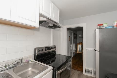 1035 Berwin St, Akron, OH 44310 photo 5