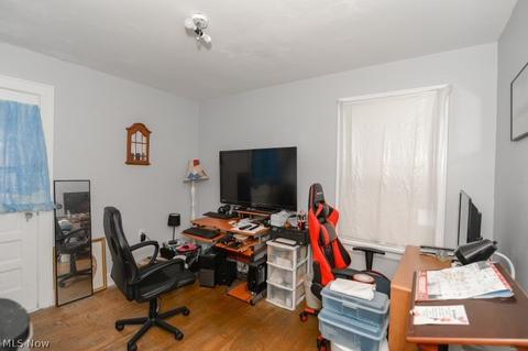 1035 Berwin St, Akron, OH 44310 photo 12