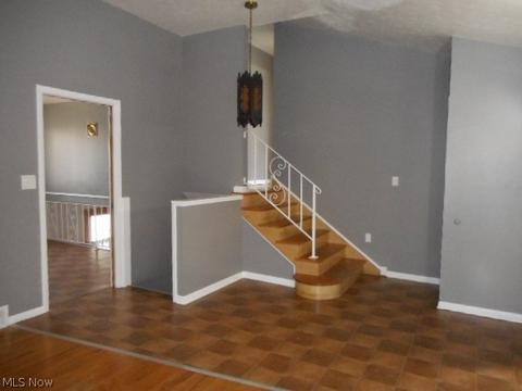 6904 Sandy Hook Dr, Parma, OH 44134 photo 6