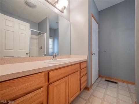 116 Bears Paw Dr, Elyria, OH 44035 photo 16