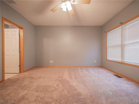 116 Bears Paw Dr, Elyria, OH 44035 photo 14