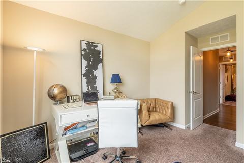 3782 Parkside Cir E, Lorain, OH 44053 photo 12