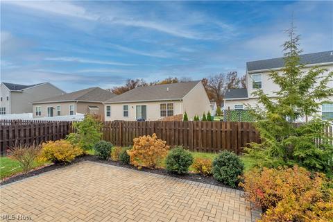 3782 Parkside Cir E, Lorain, OH 44053 photo 32