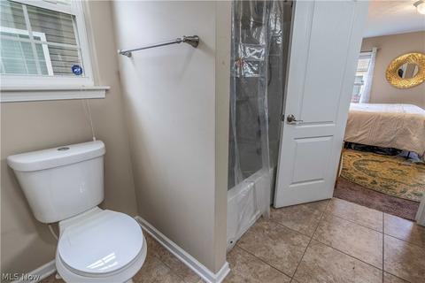 3782 Parkside Cir E, Lorain, OH 44053 photo 18